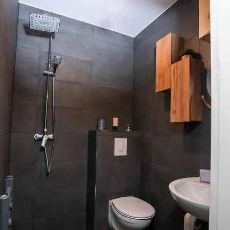 Serviceroom24 - Space In Wlan - Smart-tv - 24-7 Check-in Und Kueche Apartament Oer-Erkenschwick